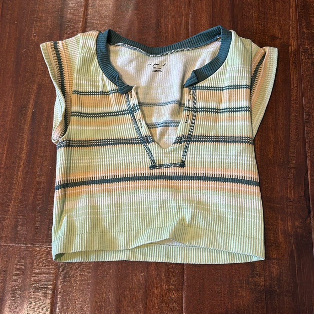 Urban outfitters crop top